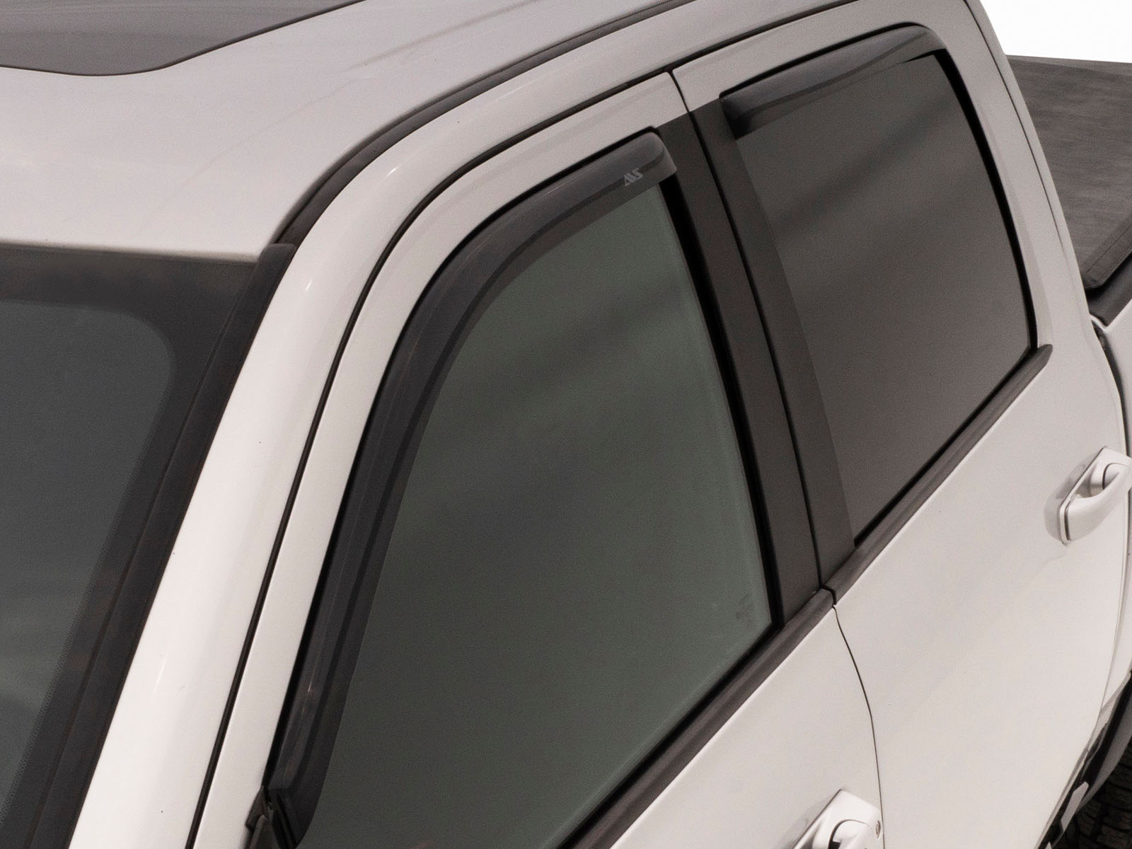 y　32 AVS In-Channel Ventvisor Window Deflectors 194974 | Husky Liners