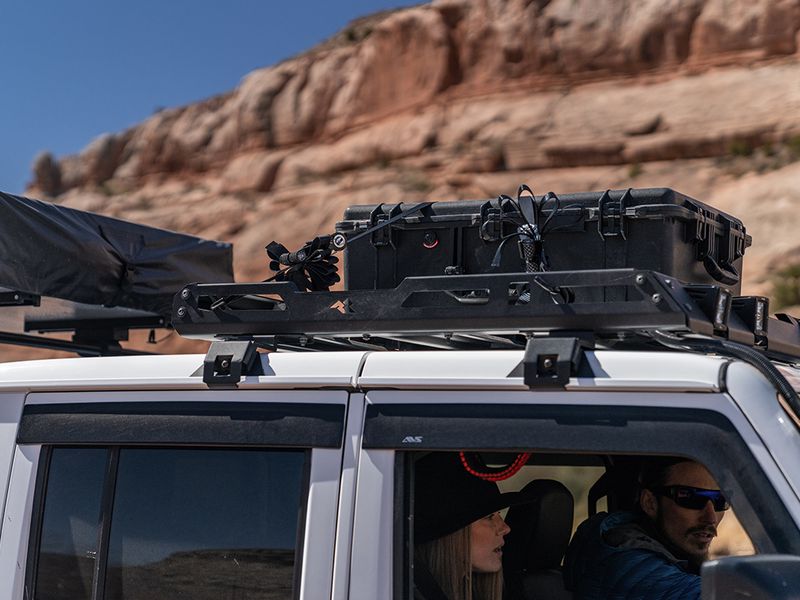 AVS Outside Mount Ventvisor Window Deflectors 94183 | Husky Liners