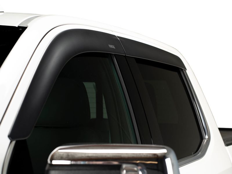atsu 33　Snap-on　KAMUI-2　L　スモークシールド付 Husky Liners Outside Mount Low Profile Ventvisor 2857033 | Husky
