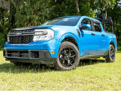 AVS® Low Profile Ventvisor® Side Window Deflectors 894098 | Husky
